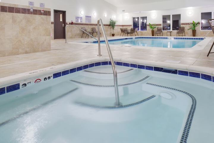 Pool 7 of 31