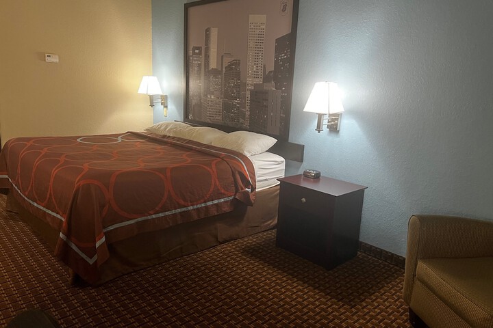 Room 20 of 55