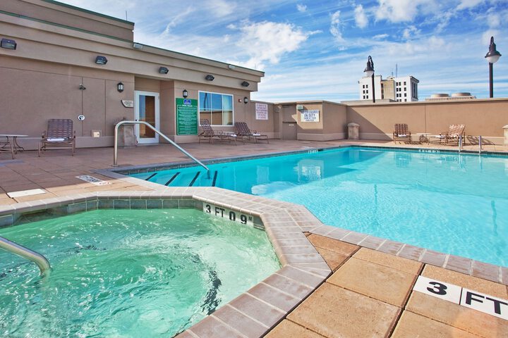 Holiday Inn Express Savannah - Historic District by IHG