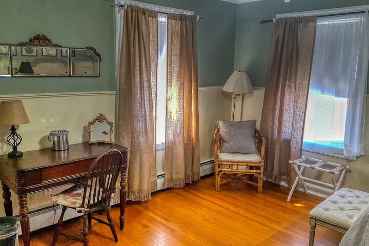 Room 54 of 104