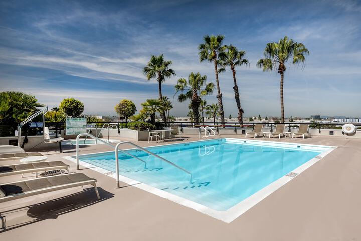 Pool 6 of 41