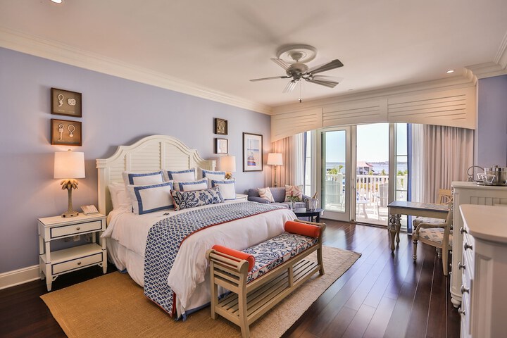 The Beach Club at Charleston Harbor Resort and Marina
