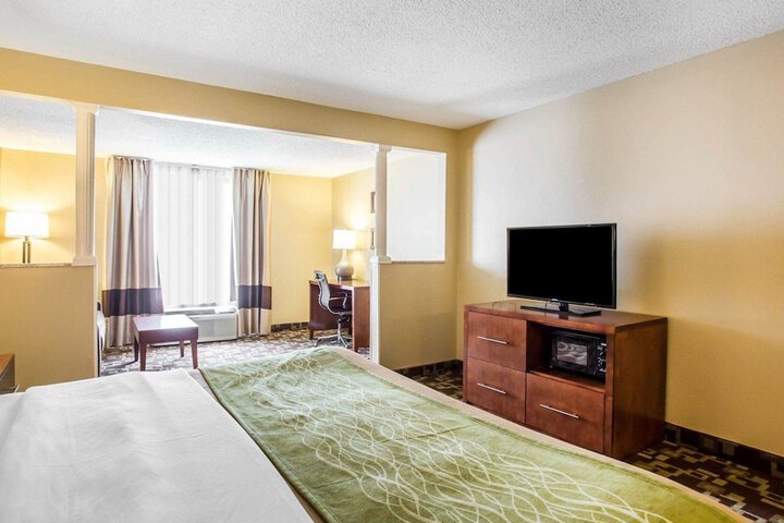 Room 15 of 29