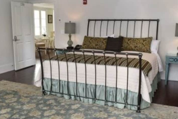 Inn at Evergreen