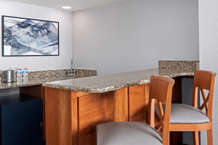 The Alloy King of Prussia - a DoubleTree by Hilton