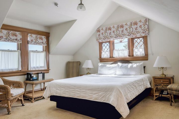 Pacific Grove Inn