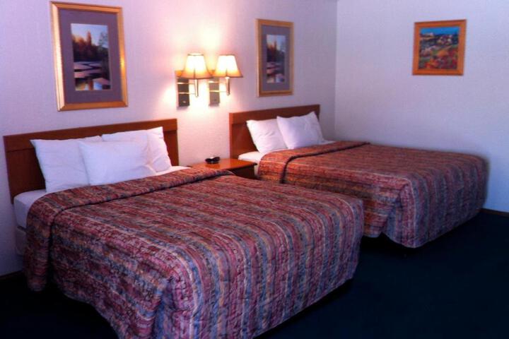 Legacy Inn