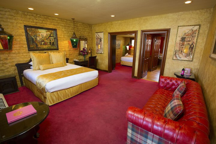 Room 132 of 461