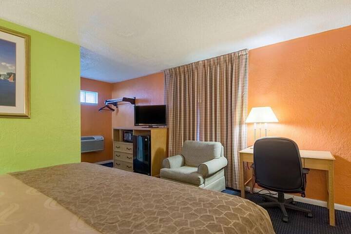 Room 20 of 26