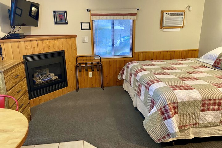 Betsie Riverside Resort