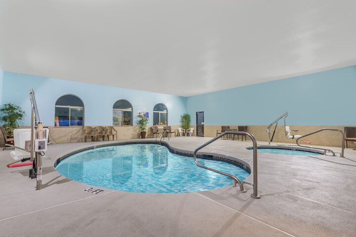 Pool 3 of 14
