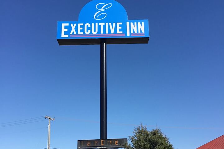 Hotel 8 of 14