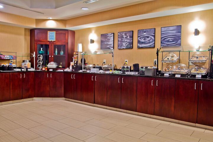 Breakfast/Coffee Service 18 of 21