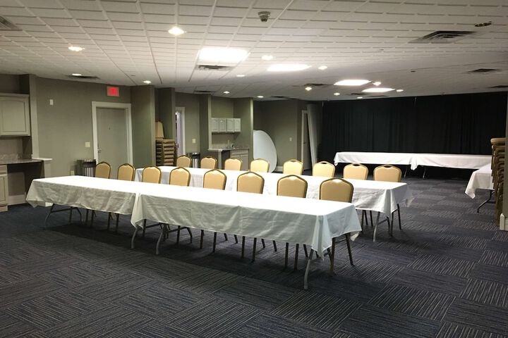 Best Western Plus Kalamazoo Suites
