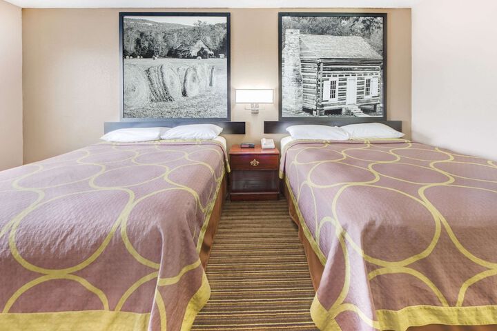 Room 21 of 45