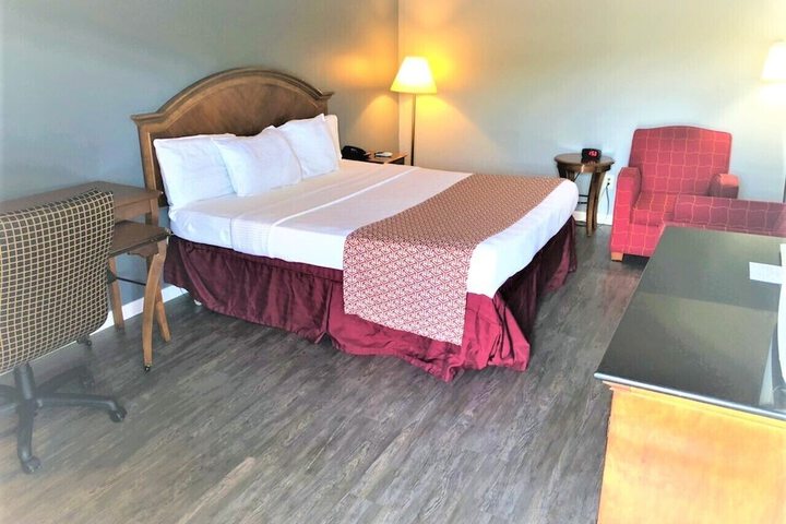 Room 15 of 34