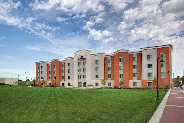 Hotel 2 of 30