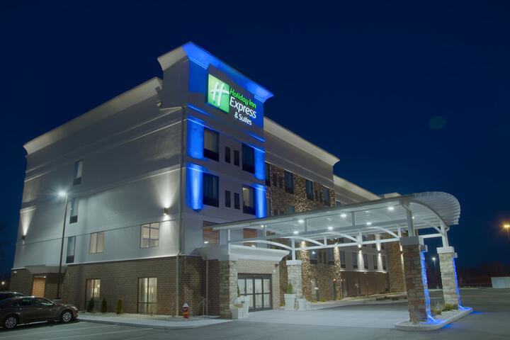 Holiday Inn Express & Suites Sidney by IHG