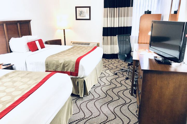 Room 12 of 36