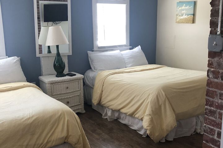 Room 54 of 74