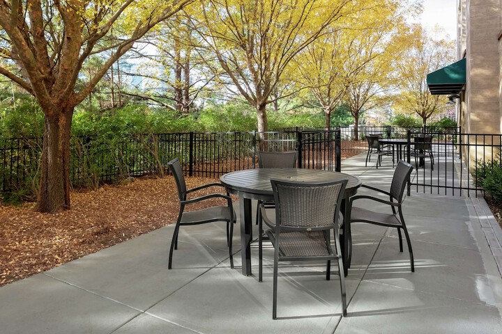 Terrace/Patio 37 of 38