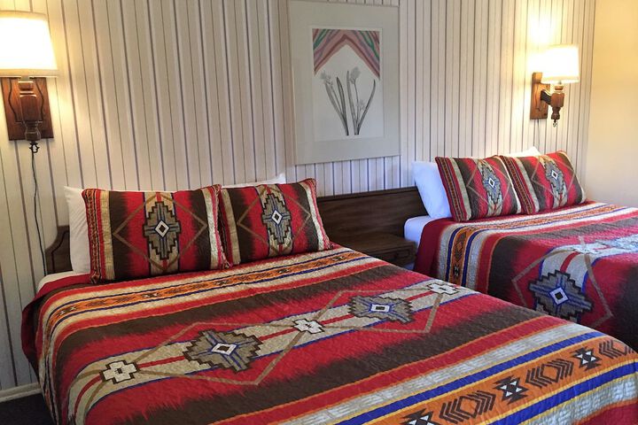 Room 11 of 15