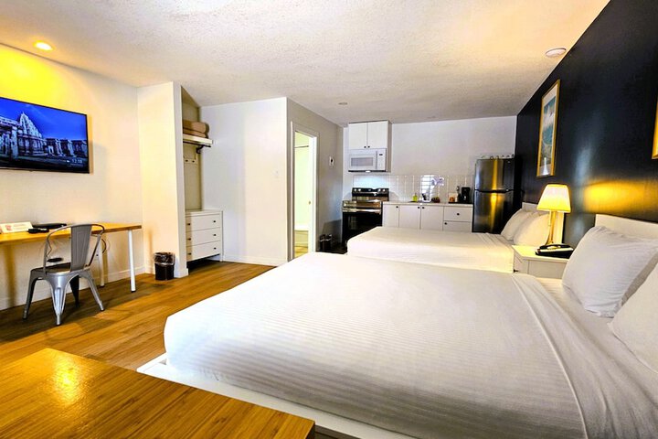 Room 84 of 174