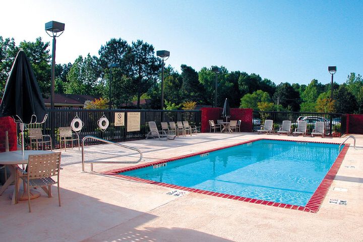 Holiday Inn Express Hotel & Suites Tupelo by IHG