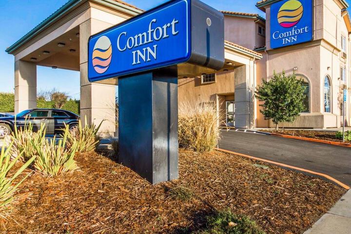 Hotel 3 of 32