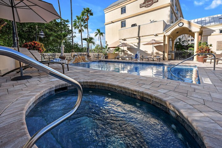 Pool 4 of 43