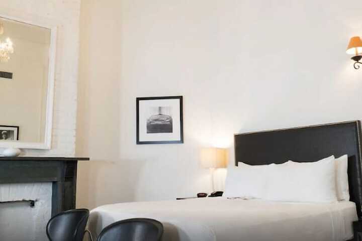 Room 38 of 53