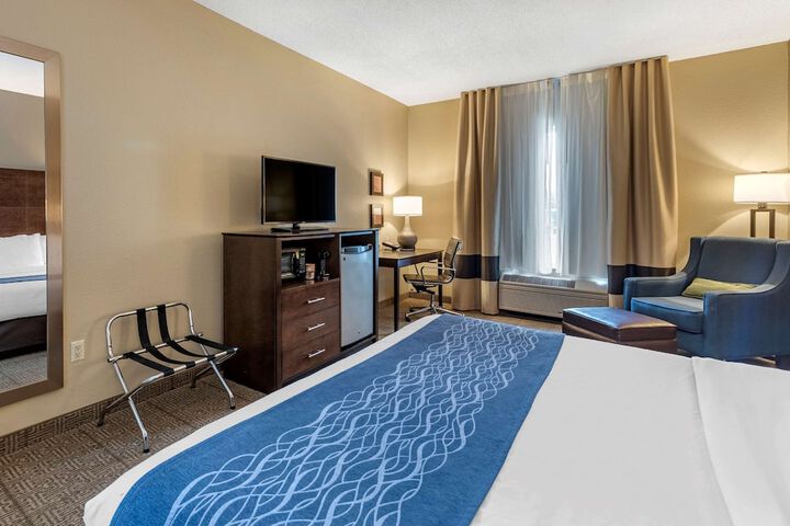 Room 9 of 31