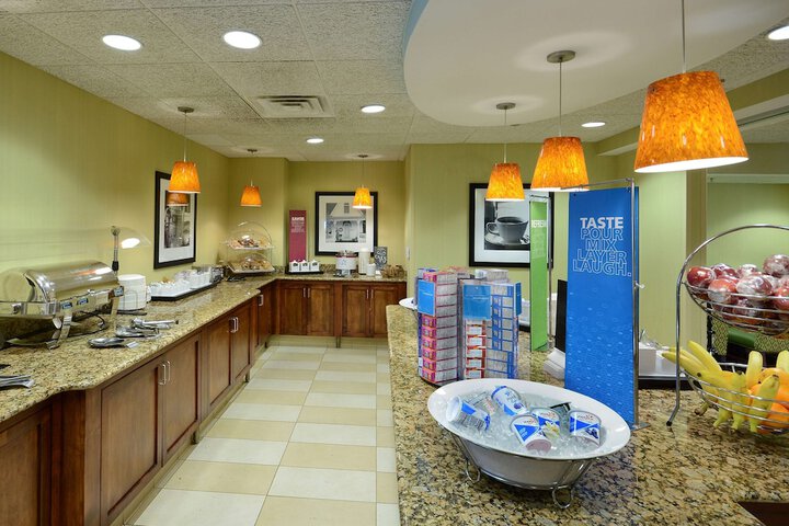 Hampton Inn Raleigh / Town of Wake Forest