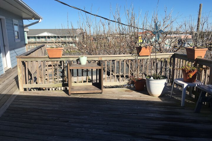 Sundeck 15 of 19