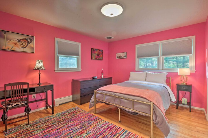 Family-friendly Woodbury Home With Yard + Deck!