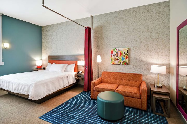 Room 29 of 40