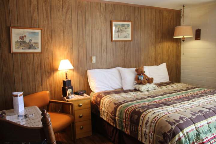 Room 46 of 90