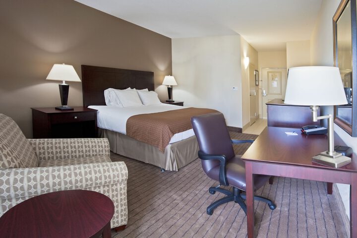 Holiday Inn Express North Palm Beach-Oceanview by IHG