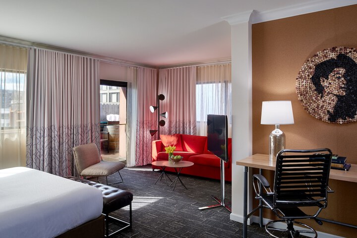 Room 55 of 131