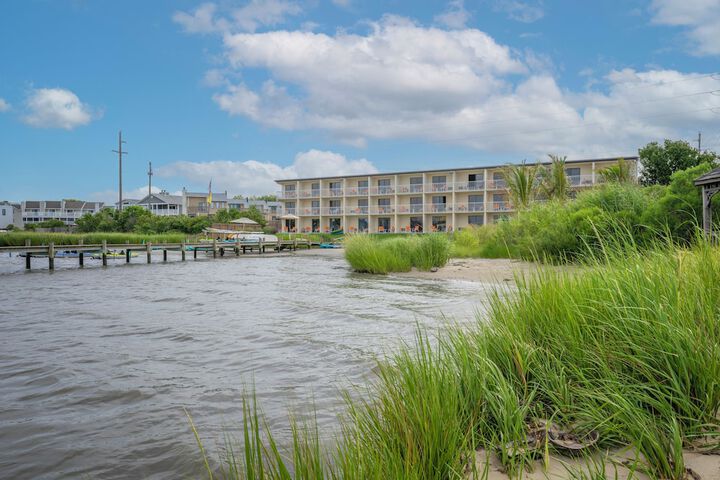 The Bay Resort