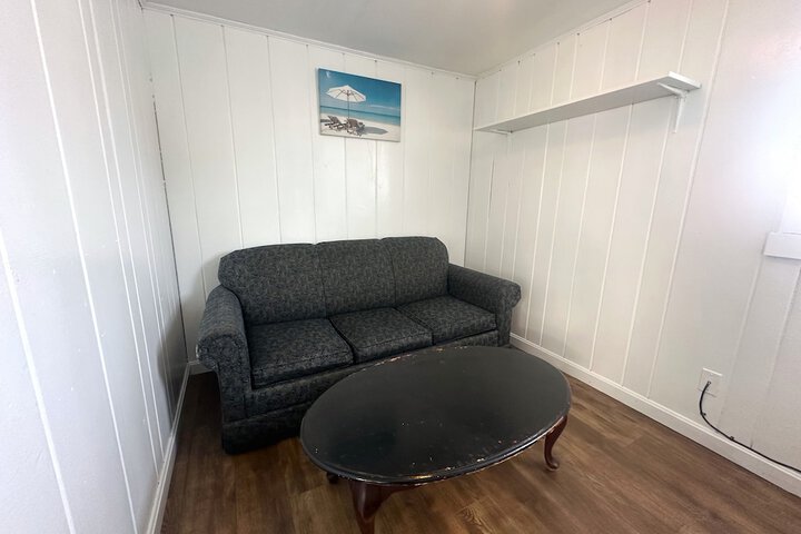 Room 58 of 105