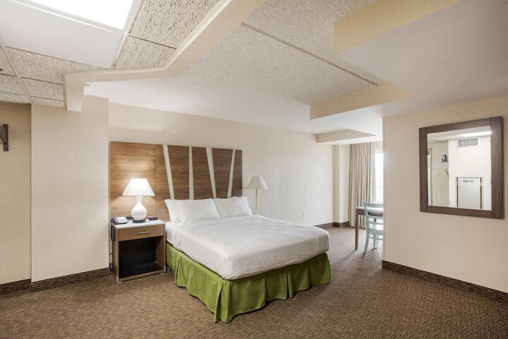 Room 21 of 62