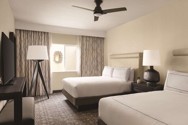 Room 72 of 110