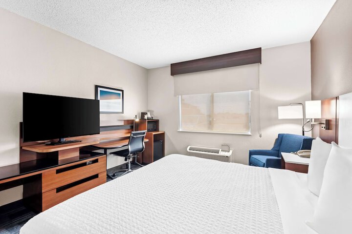 Room 15 of 31
