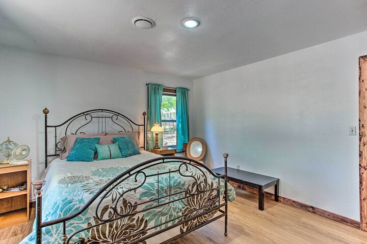 Lovely anna Fink House w / Patio & Fire Pit