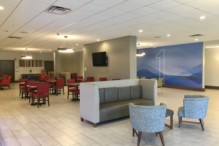 Hotel 7 of 69
