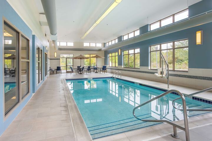 Best Western Plus University Park Inn & Suites