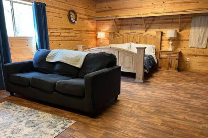 Strawberry River Ranch Cabin on 700 Acre Ranch
