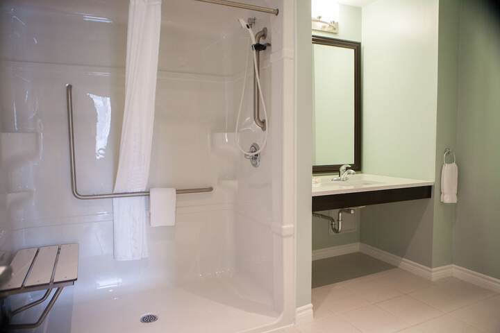 Room 15 of 45