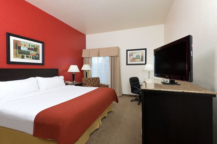Room 16 of 29
